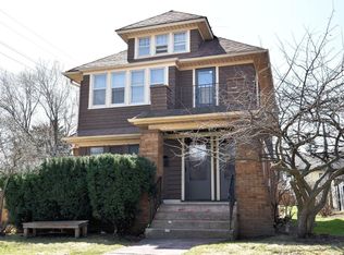 5223 W Wisconsin Ave #5225, Milwaukee, WI 53208
