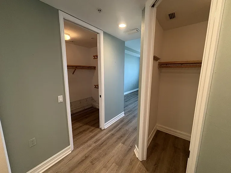 87 Vivante Blvd — Photo 8