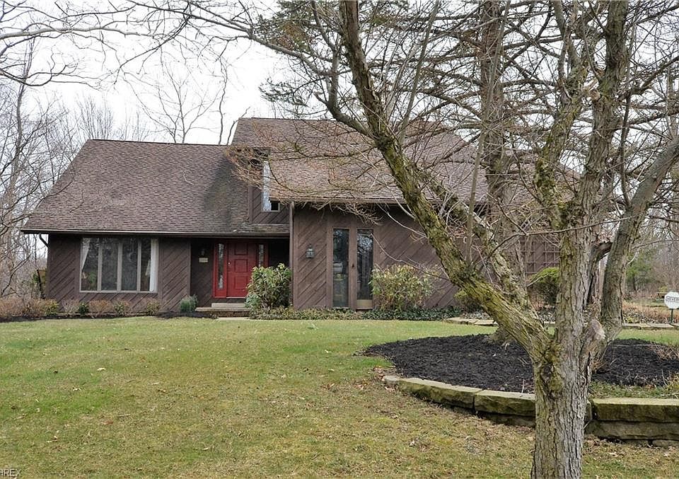 1st image of 9401 Kings Ct