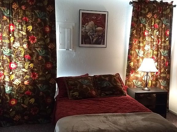 4th image of 316 Chalmette Dr APT B