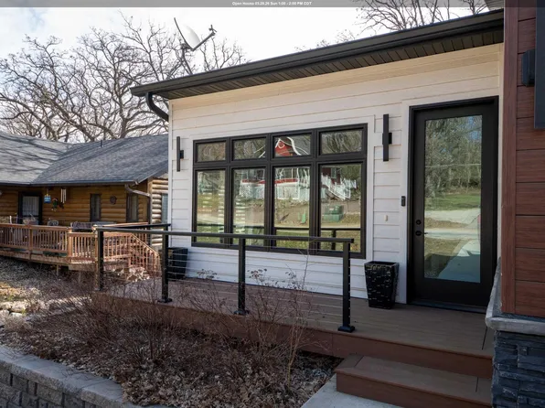 16650 255th Ave, Spirit Lake, IA 51360