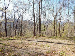 11-2&12 Treetop Dr, Hayesville, NC 28904