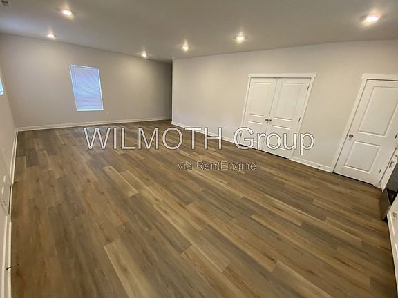 2nd image of 2137 Bellefontaine St #A