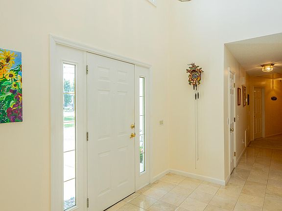 5th image of 6422 Lake Shadows Cir