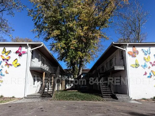 1330 SE 2nd St APT 215, Evansville, IN 47713