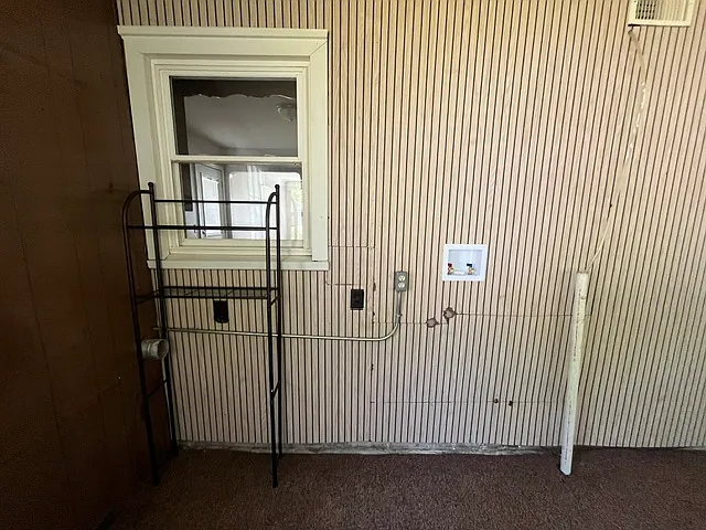 6027 Van Wormer Dr — Photo 13