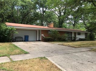 732 Overbrook St, Muskegon Hts, MI 49444