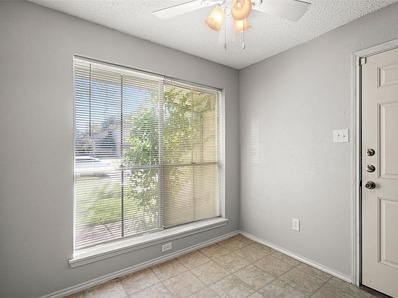 3rd image of 16619 Red Gully Dr