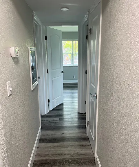 Spring Lake Apartments — Photo 58