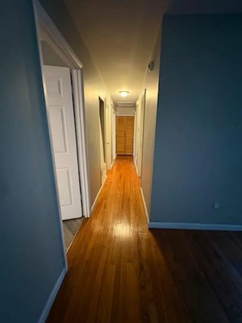 2668 Vernon Drive — Photo 3