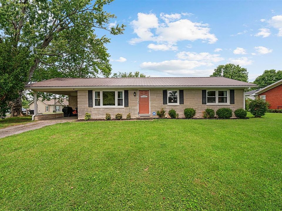 1st image of 396 Parkway Dr