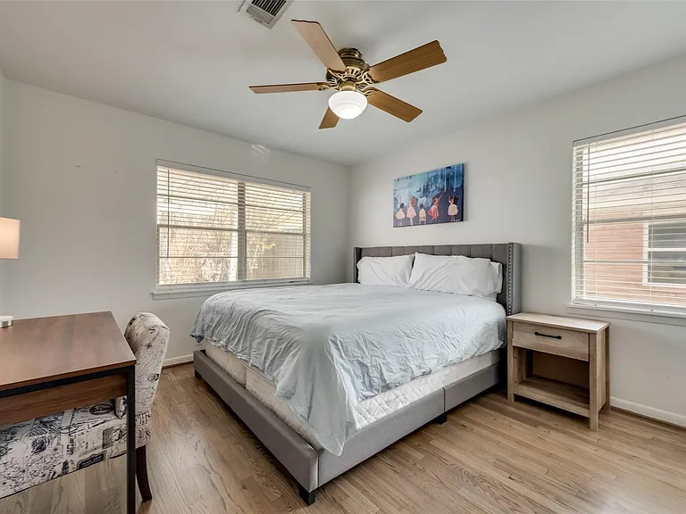 5118 Sanford Rd — Photo 11
