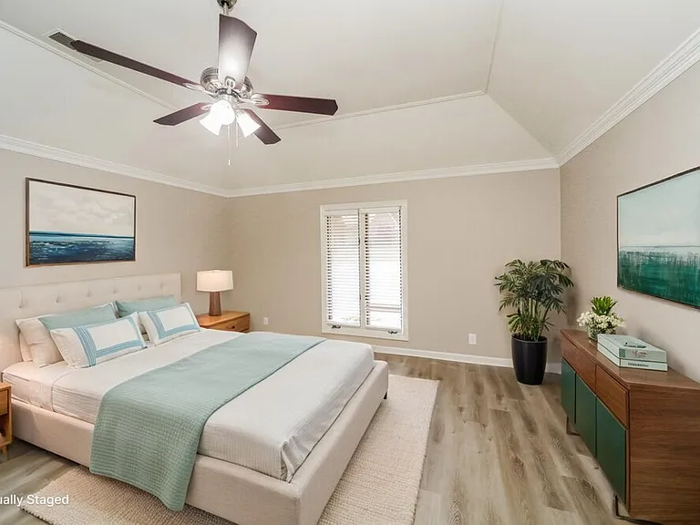 6404 Evergreen Dr — Photo 9