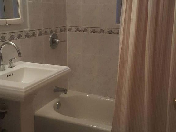 Cozy Bathroom