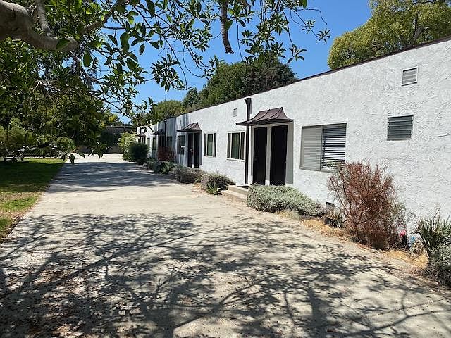 1st image of 2437 S Centinela Ave #9