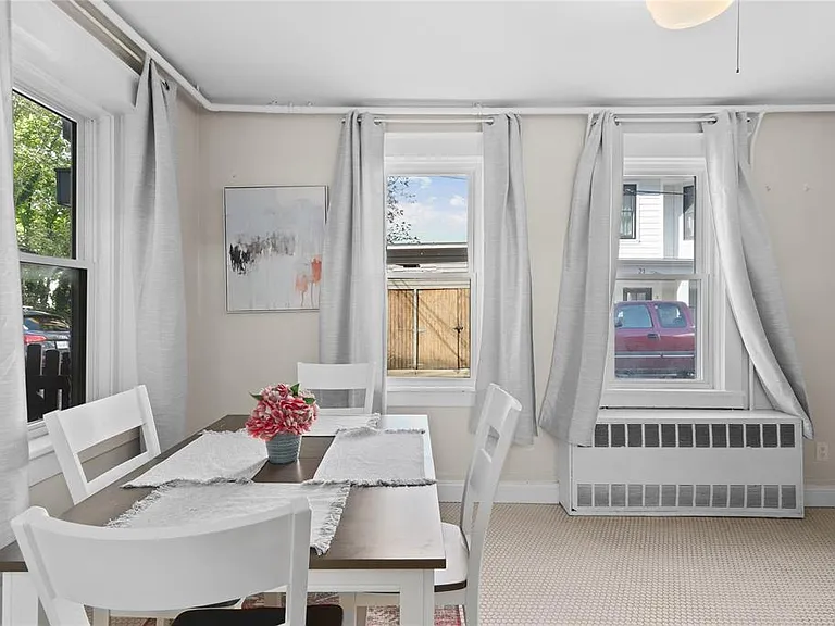 20 Ridge St #1 — Photo 6