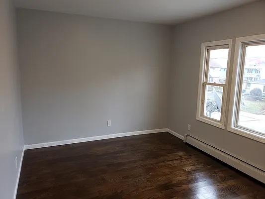 Sold by Value Realty Group | media 8
