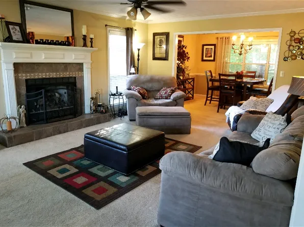 850 Running Brook Dr, Prattville, AL 36066