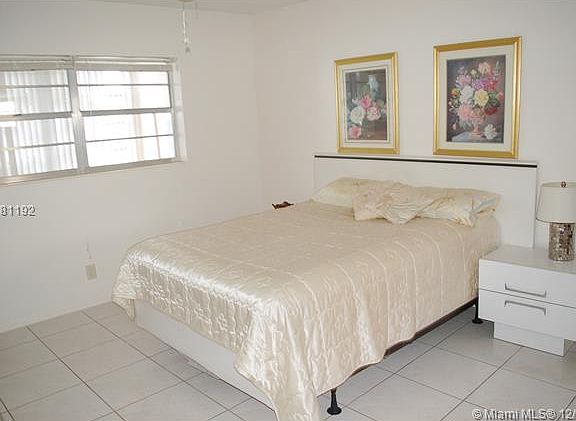 4th image of 5111 W Oakland Park Blvd #209