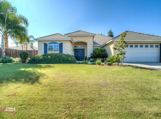 11111 Chimney Rock Dr, Bakersfield, CA 93312