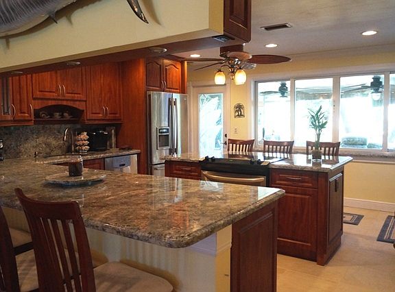 4th image of 5224 SW 94th Ave
