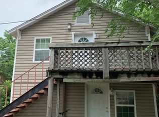 523 S Pine St #B, Stillwater, OK 74074