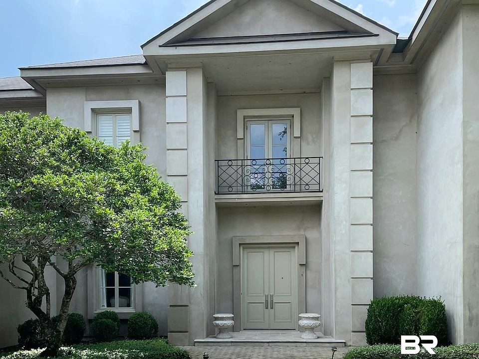 1st image of 7 Holland Park #7