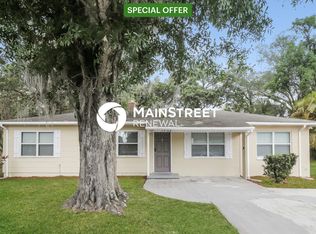1308 S Locust Ave, Sanford, FL 32771