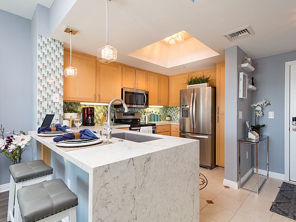 4th image of 2400 5th Ave Unit 332