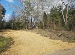 615 Earls Trl NE, Brookhaven, MS 39601