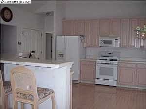 2nd image of 8 Drayton Rd