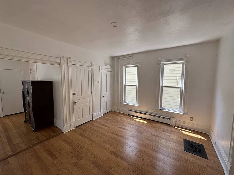 1034 E Johnson St #1 — Photo 12