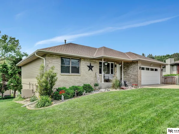 719 Cory Dr, Seward, NE 68434