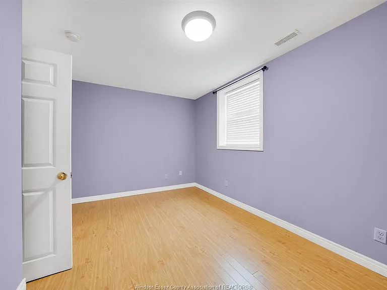 2929 Donnelly St — Photo 35