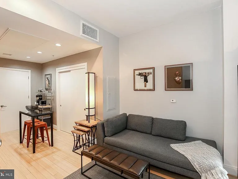 929 Florida Ave NW — Photo 4