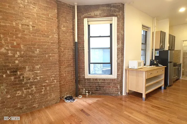 Rented by Citi Habitats | media 17