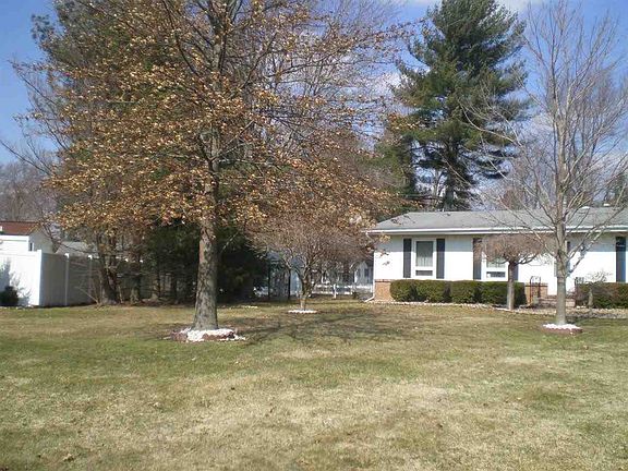 5th image of 1711 Mayfield Dr