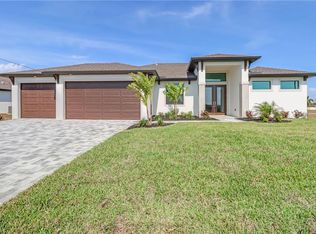 2205 NW 37th Ave, Cape Coral, FL 33993