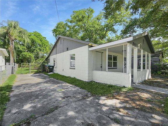 3rd image of 2623 Annandale Ave