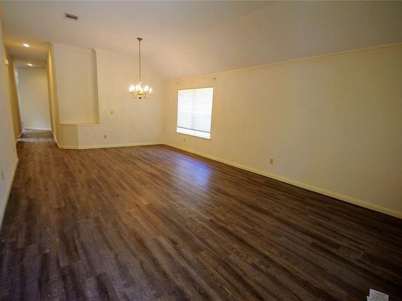3rd image of 16313 Rockgate Dr