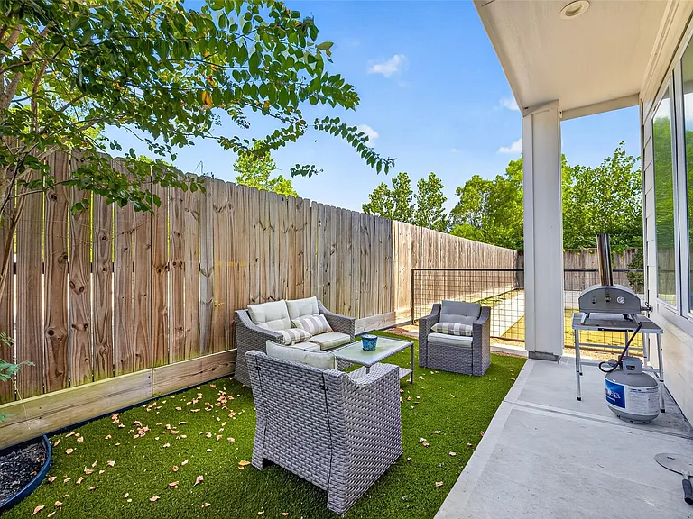 5737 White Magnolia St — Photo 34