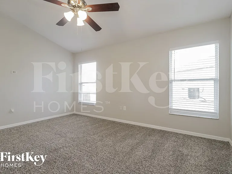 448 Fieldstream West Blvd — Photo 8