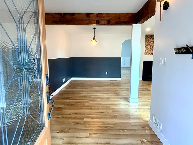 3590 Buena Vista Dr — Photo 3