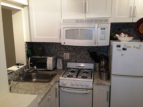 2nd image of 56 W 65th St APT 2A