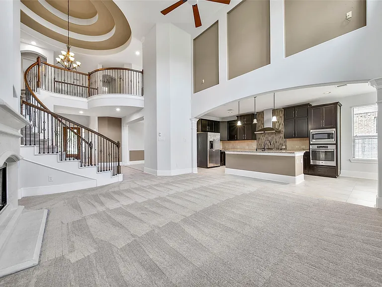 17506 Mineral Bluff Ln — Photo 7