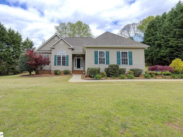 587 Pineland Meadows Rd, Belton, SC 29627