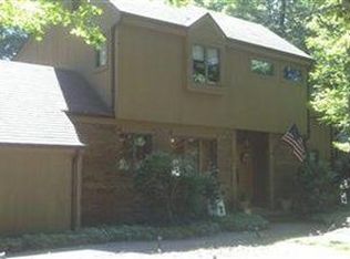 436 Cherry Hill Ln, Cortland, OH