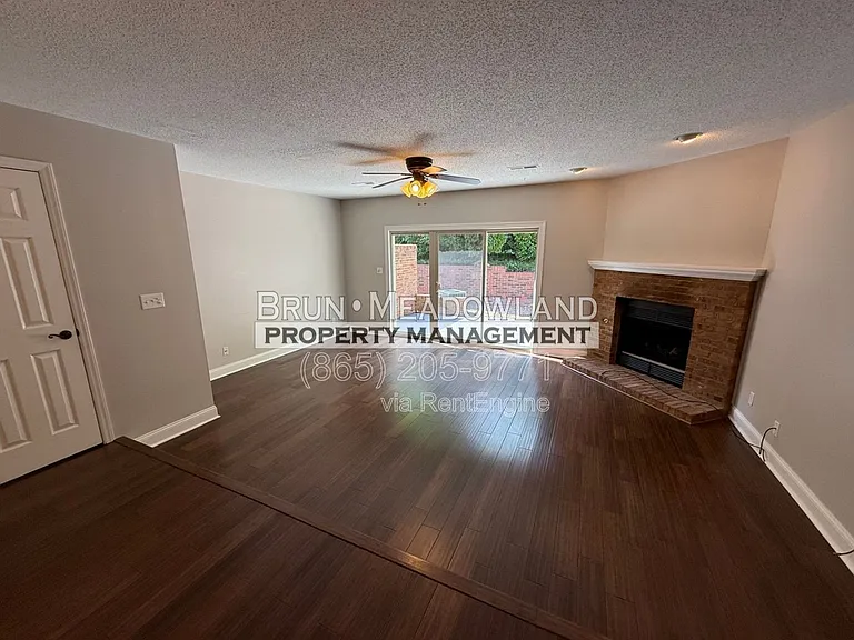 10427 Ravenbrook Ln — Photo 11