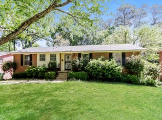 908 Green Forest Dr, Montgomery, AL 36109