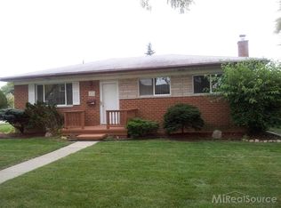 13226 Hartlein Dr, Warren, MI 48088